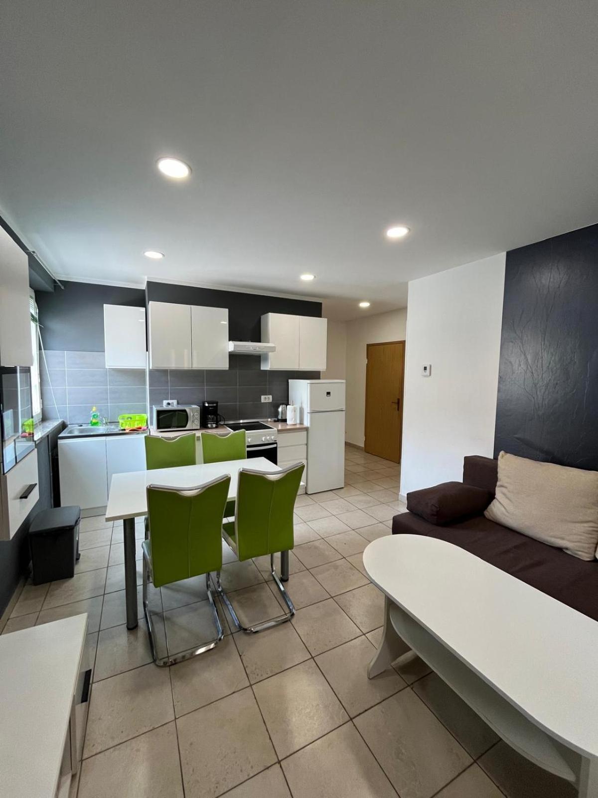 Apartment Luna&kiara With Private Parking *